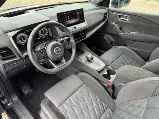 Foto 16 van Nissan Qashqai 1.3 MHEV Xtronic Tekna Plus 158pk Massage stoelen / Bose Geluid / Panoramadak
