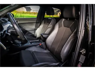 Foto 17 van Audi Q3 Sportback 45 TFSI e S Edition Panorama 20" Camera