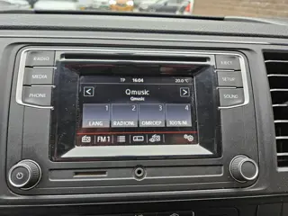 Foto 14 van Volkswagen Transporter 2.0 TDI L2H3 Highline (marge) 1e eigenaar