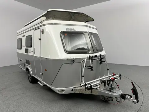 Eriba Touring Troll 542 GT 60 Edition Cassetteluifel Mover