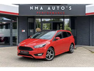 Ford Focus Wagon 1.5 ST-Line CRUISE, Race Red, STUUR & STOELVERWARMING, DEALER ONDERHOUDEN, ZWART HE