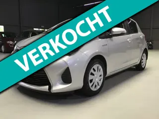 Toyota Yaris 1.5 Hybrid Executive I Camera I Stoelverw I Navi I Cruise I Clima I BT I New Apk + Kln 