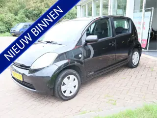 Daihatsu Sirion 2 1.0-12V Premium Kilometerstand NAP! Keurige Auto!