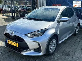 Toyota Yaris 1.5 Hybrid 115 Business / APPLE CARPLAY / CAMERA / AIRCO / FABRIEKSGARANTIE