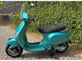 Foto 13 van Vespa LX 50 4T 45 km Scooter VERDE BETAAL met in3
