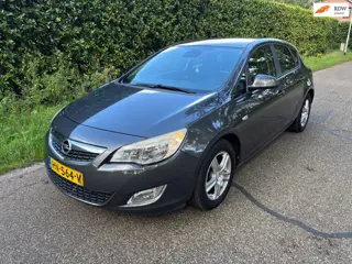 Opel Astra 1.4 Turbo Edition