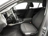 Foto 26 van BMW 1 Serie 5-deurs 118i | LED | Navigatie | Active cruise | Stoelverwarming | DAB | Harman-kardon s