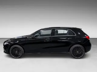 Foto 18 van Mercedes-Benz A-klasse 250 e 19''AMG WIDE SCREEN NAVI/V-COCKPIT/DAB/CARPLAY/LED/STOEL-M//