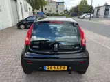 Foto 29 van Peugeot 107 1.0-12V XS NL AUTO 5 DEURS AIRCO-1999E--