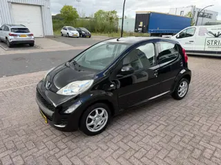 Foto 17 van Peugeot 107 1.0-12V XS NL AUTO 5 DEURS AIRCO-1999E--
