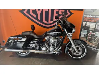 Harley-Davidson Tour STREET GLIDE (bj 2013)