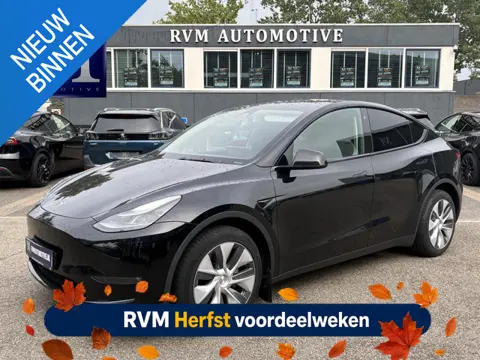 Tesla Model Y Long Range AWD 75 kWh VAN:40.900,- VOOR:37.440,- UW HERFSTVOORDEEL:3.460,- | SOH 94% |