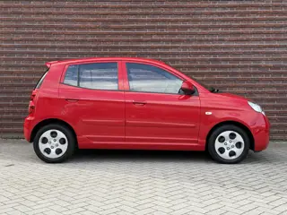 Foto 15 van Kia Picanto 1.1 X-tra First Edition Airco 1e eigenaar! 70dkm!