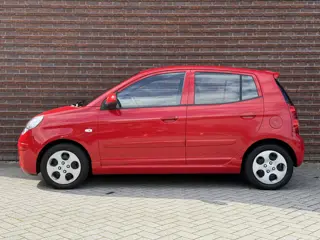 Foto 14 van Kia Picanto 1.1 X-tra First Edition Airco 1e eigenaar! 70dkm!