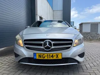 Foto 15 van Mercedes-Benz A-klasse 200 Prestige NAVI PDC 2013