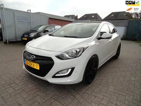 Hyundai I30 1.6 CRDi i-Vision NAVI CLIMA