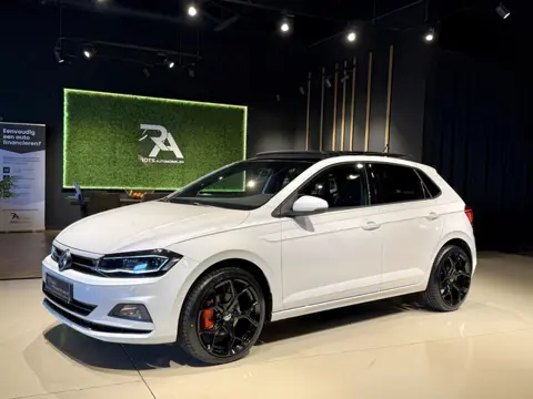 Volkswagen Polo 1.0 TSI Highline DSG Pano|Navi|LED|Leer Wit!
