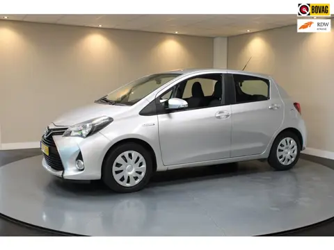 Toyota Yaris 1.5 Hybrid Lease Limited *Top onderhouden!* Camera|Navi|Trekhaak|Cruise|Climate|BT|Deal