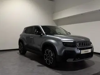 Jeep Avenger Altitude 54 kWh | Warmtepomp | Keyless | Stoelen verwarmd | LED