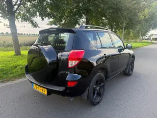 Foto 17 van Toyota RAV4 2.2 D4D Linea Terra NAP/NAVI/AIRCO/APK