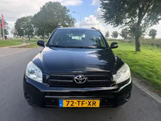 Foto 14 van Toyota RAV4 2.2 D4D Linea Terra NAP/NAVI/AIRCO/APK