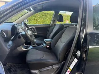 Foto 13 van Toyota RAV4 2.2 D4D Linea Terra NAP/NAVI/AIRCO/APK