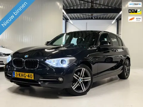 BMW 1-serie 114i 1.6T Sport Edition Navi|Led|NL AUTO!