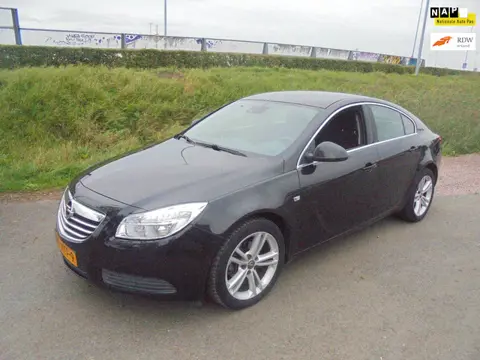 Opel Insignia Opel Insignia 1.8 Benzine airco navigatie lmv pdc 153.000km