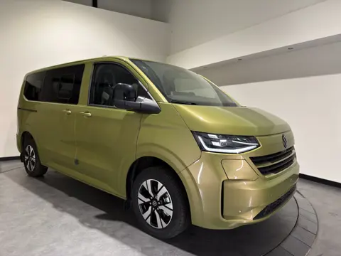 Volkswagen e-Transporter Caravelle 32 L1H1 Life 64 kWh € 55.000,00 incl. BTW/BPM | Trekhaak | Keyles