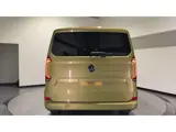 Foto 28 van Volkswagen e-Transporter Caravelle 32 L1H1 Life 64 kWh € 55.000,00 incl. BTW/BPM | Trekhaak | Keyles