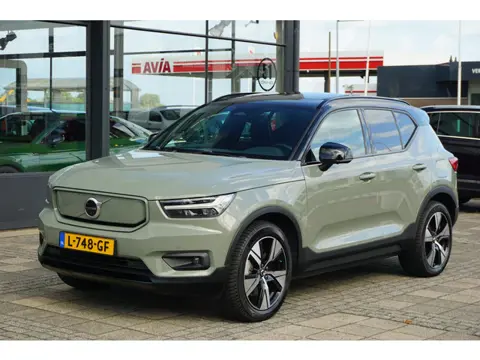 Volvo XC40 Recharge P8 AWD R-Design | 94% Soh | PANO | trekhaak | H&K