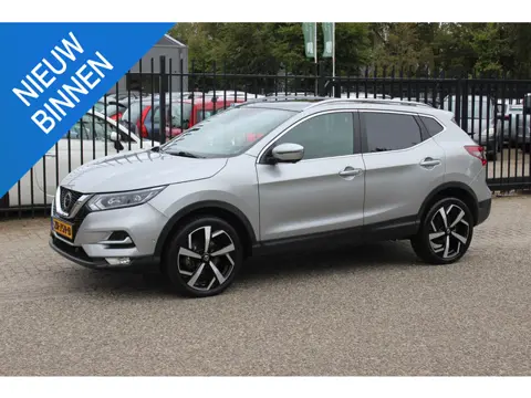 Nissan Qashqai 1.2 Tekna + Leer, Panoramadak, Camera enz,enz.
