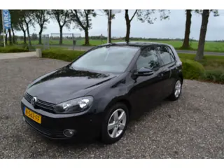 Volkswagen Golf 1.2 TSI Highline BlueMotion Airco Cruise
