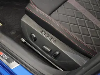 Foto 11 van Skoda Octavia Combi RS iV 1.4 electric 245PK | Memoryseats | Head-up | Stoelverwarming v+a | Camera