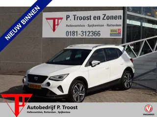 SEAT Arona 1.0 EcoTSI FR Apple carplay/Stoelverwarming/Achteruitrijcamera/Navigatie/Digitale teller/