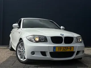 Foto 15 van BMW 1-serie 116i | M-Pakket | Stoelverwarming | Airco