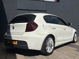 Foto 17 van BMW 1-serie 116i | M-Pakket | Stoelverwarming | Airco