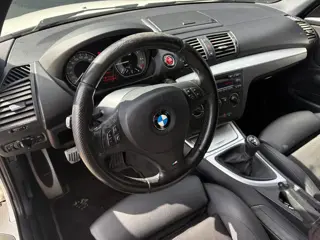 Foto 18 van BMW 1-serie 116i | M-Pakket | Stoelverwarming | Airco