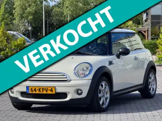 Mini 3-Deurs 1.4 One Anniversary MK II | APK 14-09-2027 | Panoramadak | Cruise control | Airco | Ele