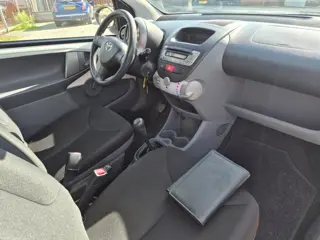 Foto 13 van Toyota Aygo 1.0-12V Access