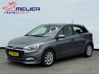 Hyundai I20 1.0 T-GDI Comfort Sportvelgen | AllSeason | Navigatie | Camera | Parkeersensoren | Trekh