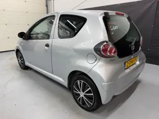 Foto 15 van Toyota Aygo 1.0-12V Access Nap 116.880KM/APK 10-2027!