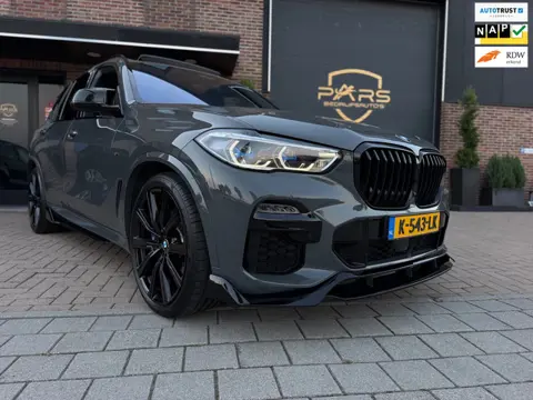 BMW X5 XDrive45e High Executive + M Performance Dravitgrau Laserlight Sky Lounge Panoramadak Body ki