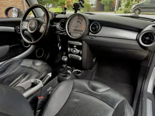 Foto 20 van MINI Clubman 1.6 COOPER LEDER AIRCO LED LMV (bj 2008)