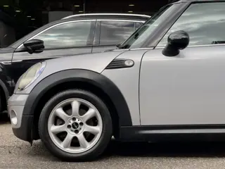 Foto 13 van MINI Clubman 1.6 COOPER LEDER AIRCO LED LMV (bj 2008)