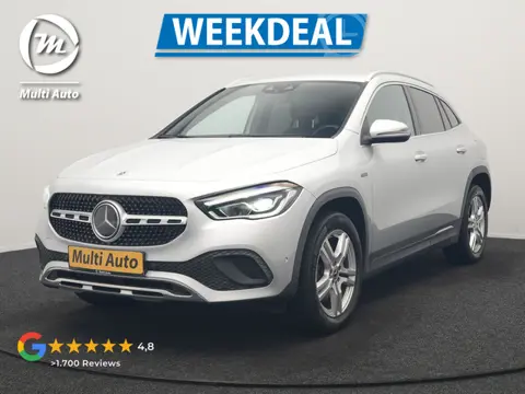 Mercedes-Benz GLA 250 e Progressive PHEV 218pk Dealer O.H | Adaptive Cruise | Camera | Lederen Sport