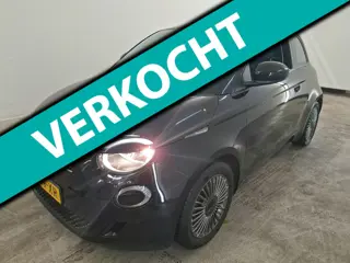 Fiat 500 42 kWh pk Icon | SOH 94% | CarPlay / Android | Navigatie | Cruise Control | Automatische ai