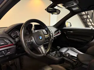 Foto 12 van BMW 1-serie 116i Centennial High Executive *M-Sportstuur/Pook* 60.000Km! 2de Eigenaar/Dealer OH|Stoe