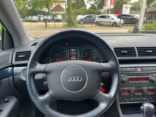 Foto 19 van AUDI A4 AVANT 1.8 TURBO AUTOMAAT 163PK / LEDER / STOELVERW. / AIRCO-ECC / CRUISE CTR. / PDC / 16'' LM-VELGEN