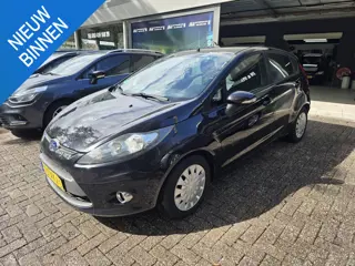 Foto 15 van Ford Fiesta 1.6 TDCi ECOnetic Lease Trend | AIRCO | ELEC RAMEN | TREKHAAK | EXPORT |
